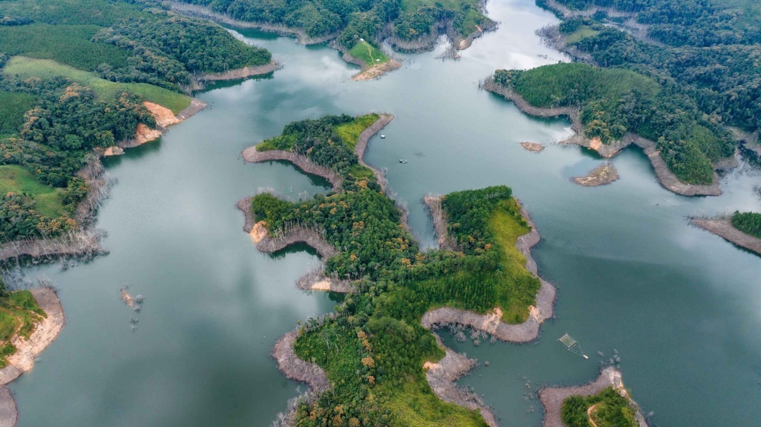 ﻿The untamed beauty of hydropower reservoir in Kon Tum