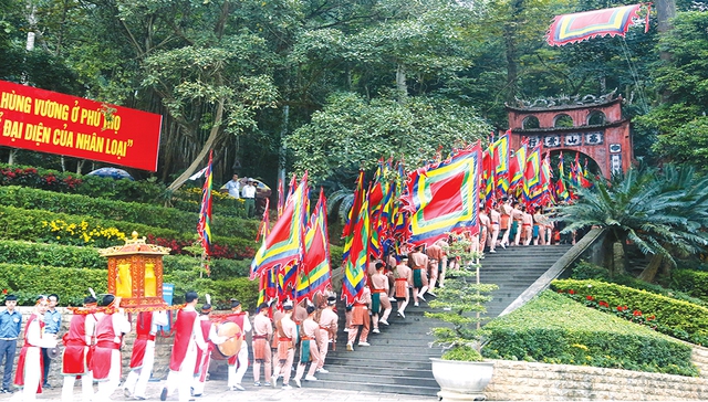 Phú Thọ: Nhiều hoạt động đặc sắc trong Lễ Giỗ Tổ Hùng Vương