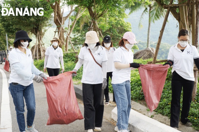 Đà Nẵng: Giữ gìn môi trường biển và bán đảo Sơn Trà mãi xanh