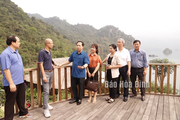Kiểm tra các dự án phát triển du lịch tại huyện Đà Bắc - Hòa Bình
