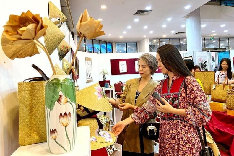 Hanoi: Art space spotlights lotus in Vietnamese culture
