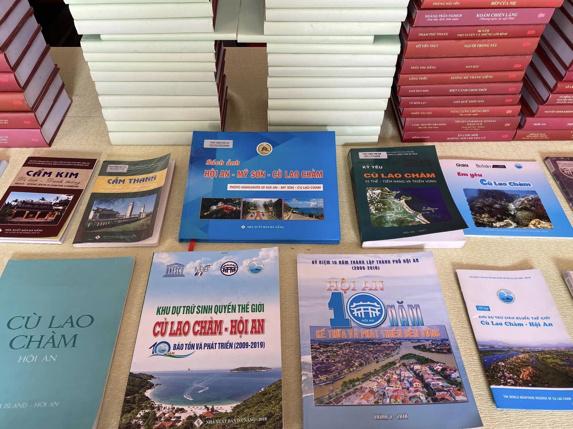 Display of publications and books on Hoi An - Quang Nam cultural heritages