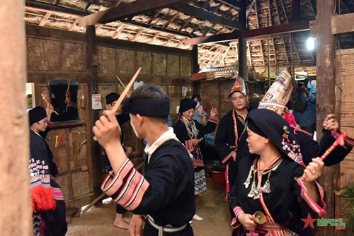 Son La: Unique festival of Dao Tien ethnic group in Moc Chau