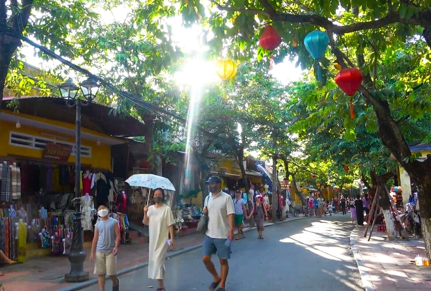 Hoi An ancient town's civilized street project