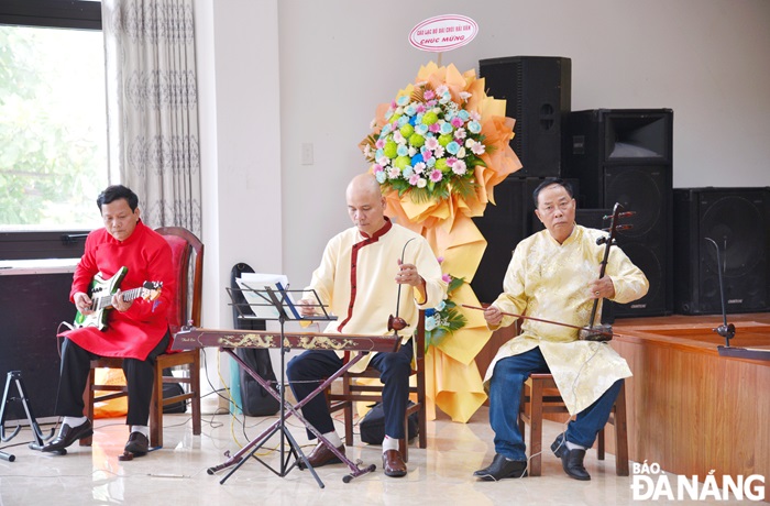 Preserving sound of traditional musical instruments in Da Nang