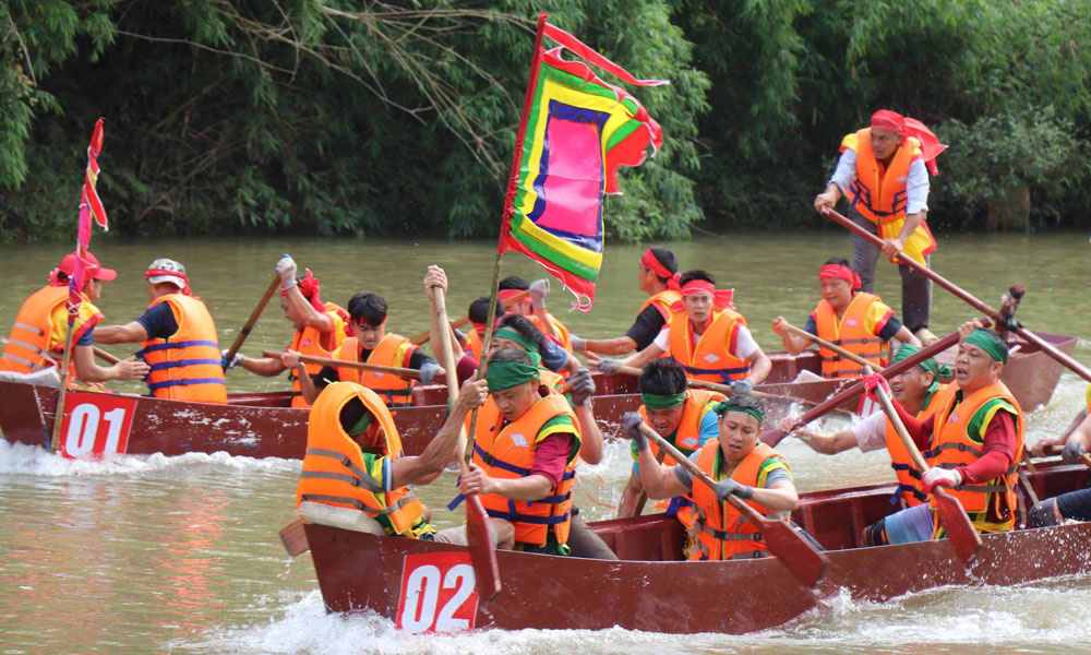 Bac Giang: Cheo art and An Chau boat racing festival recognised national intangible cultural heritages