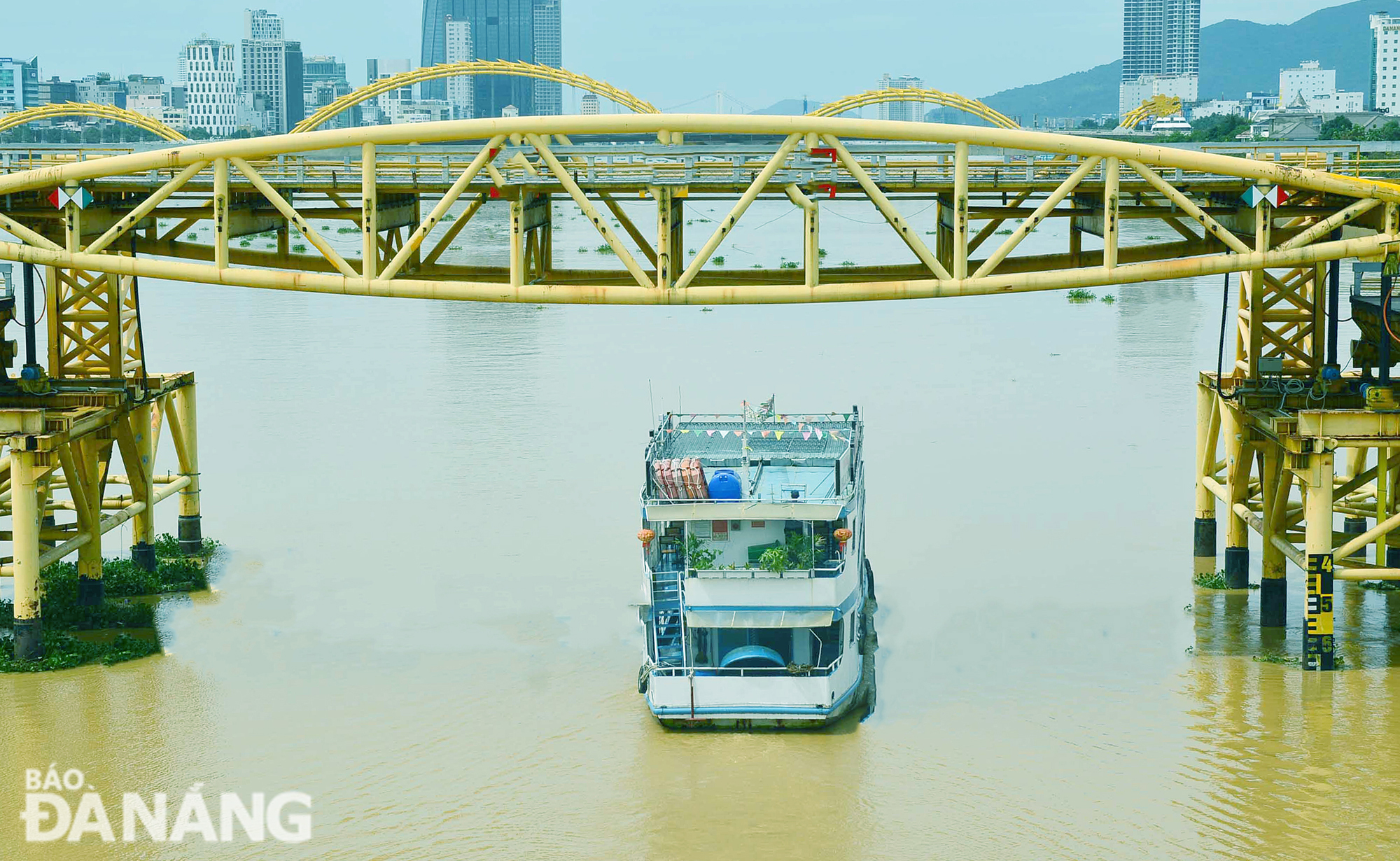 Da Nang: Tourist boats banned from docking at Han River Port during DIFF 2024