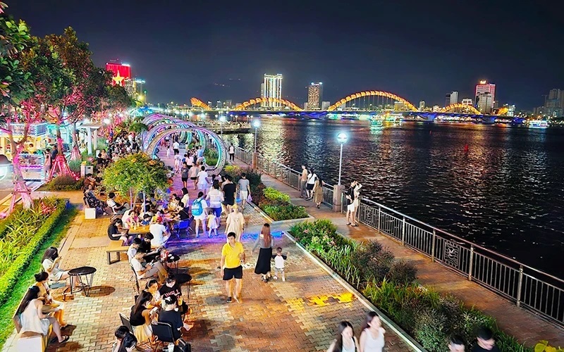 Da Nang makes efforts to renew night tourism products