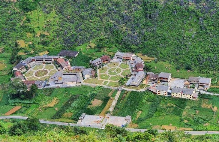 Pa Vi Ha, attractive village on Dong Van Karst Plateau in Ha Giang