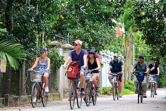 Thừa Thiên Huế: Thủy Biều và du lịch sạch