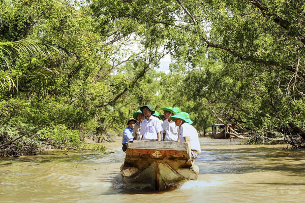 Tiềm năng phát triển du lịch sinh thái và bảo tồn đa dạng sinh học vùng ven biển Cù Lao Dung 