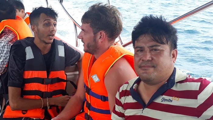 Giải cứu du khách nước ngoài đi lạc 2 ngày ở bán đảo Sơn Trà 