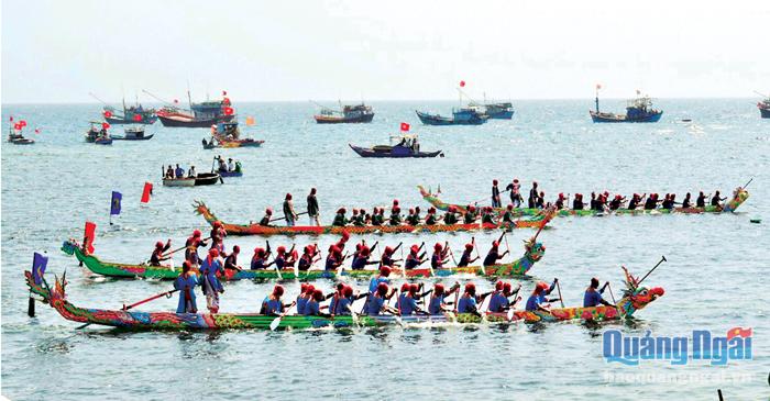 Quảng Ngãi: Lễ hội đua thuyền tứ linh ở Lý Sơn: Di sản văn hóa phi vật thể quốc gia