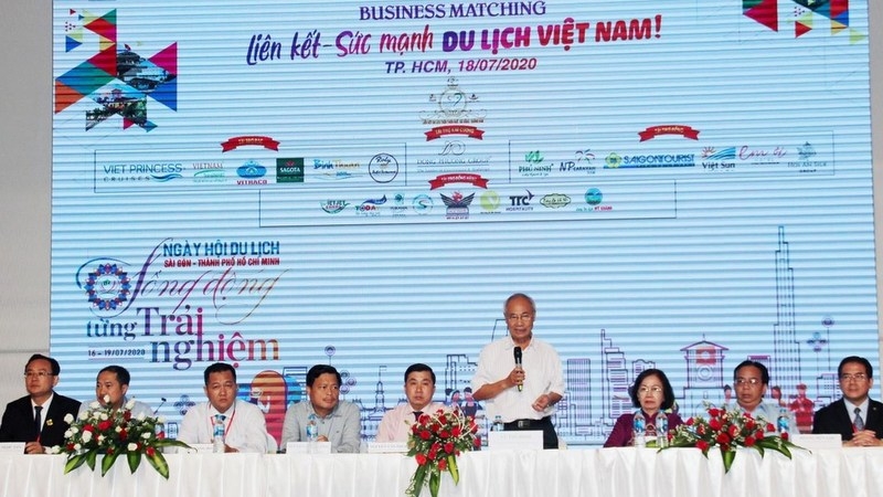 Ho Chi Minh City enhances tourism cooperation with many localities