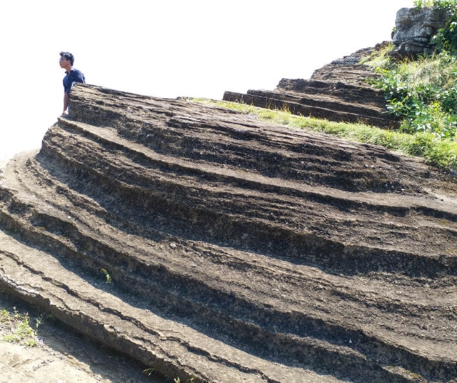 Volcanic rocks found on Phu Quy Island