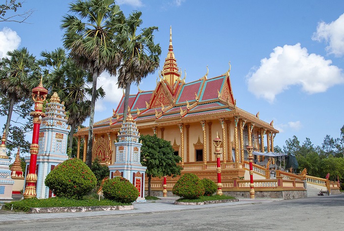 Ngôi chùa 135 năm ở Bạc Liêu trở thành điểm du lịch tiêu biểu miền Tây
