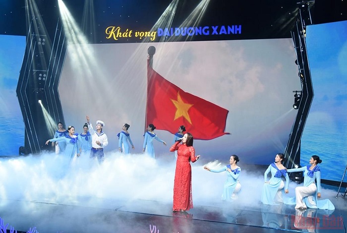 Thủ tướng Phạm Minh Chính dự chương trình “Khát vọng Đại dương xanh”