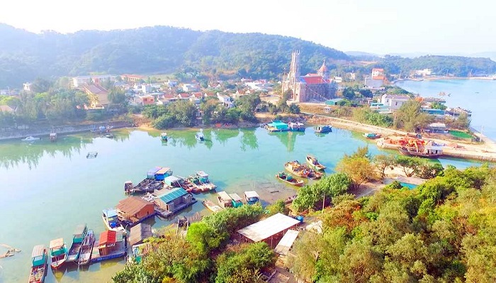 Quảng Ninh: "Một ngày làm ngư dân" ở Thanh Lân 