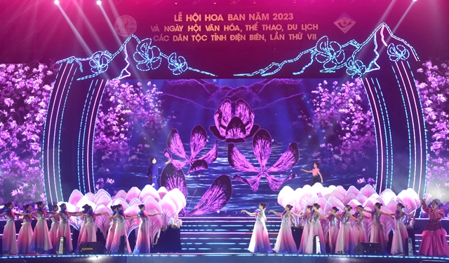 Điện Biên lung linh sắc màu khai mạc Lễ hội Hoa Ban năm 2023