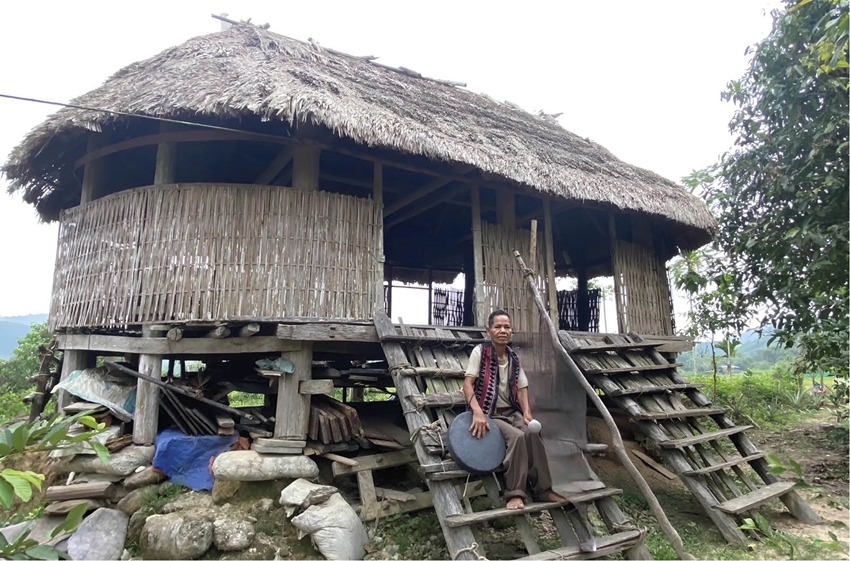 Thừa Thiên Huế: Người bảo tồn nhà gươl truyền thống